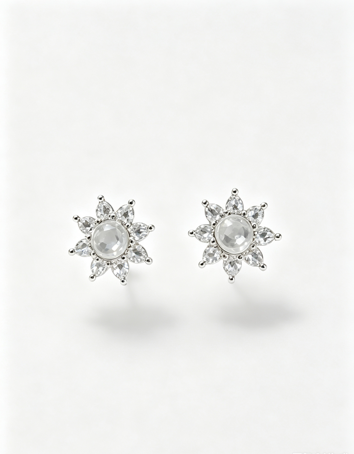 Morning Blossom Jade Earring | 晨花翡翠耳环