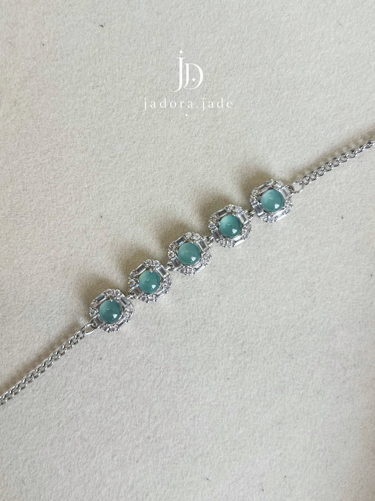 Ocean Essence Jade Bracelet | 海之韵翡翠手链