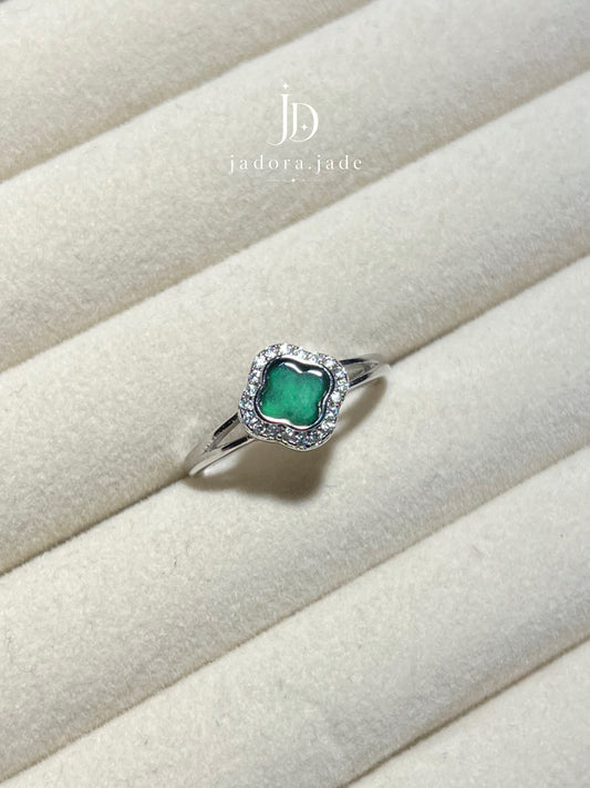 Si Ye Na Fu 四叶纳福 | Jade Ring