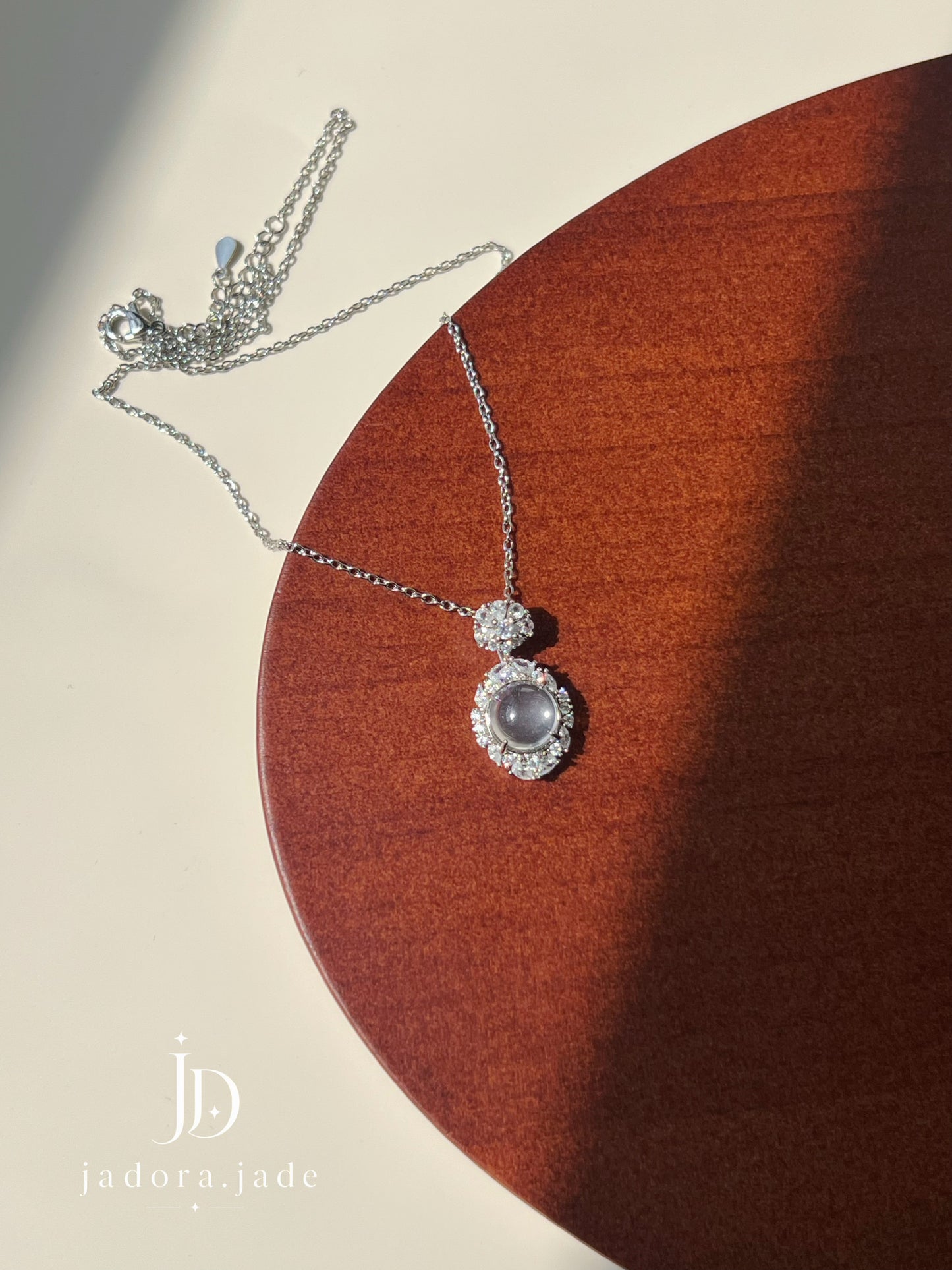 Aurora Drop Pendant | 极光垂坠翡翠吊坠