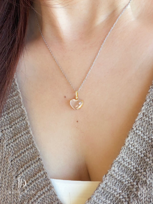 Golden Heart Jade Pendant | 金色心形翡翠吊坠