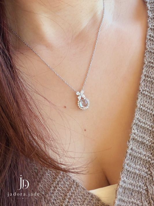 Princess Water Jade Pendant | 公主水润翡翠吊坠