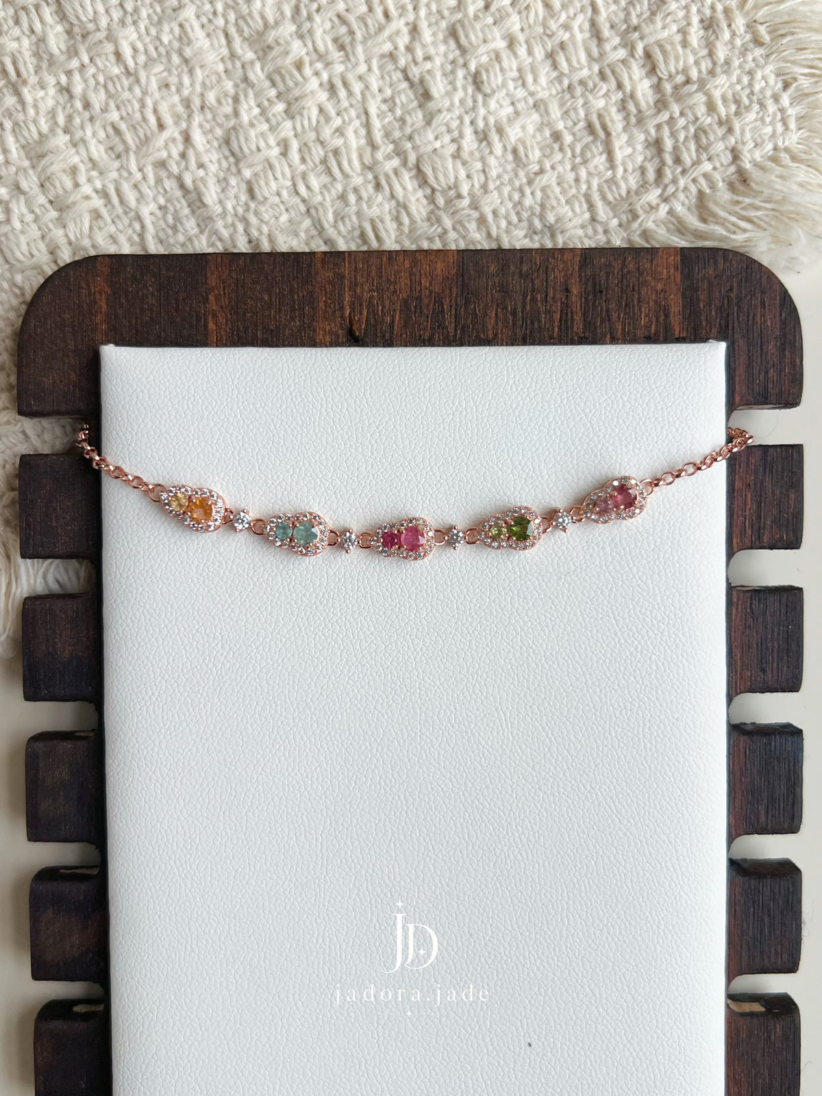 Prism Reverie 绮彩幻梦 | Rainbow Tourmaline Bracelet (Gourd 葫芦)