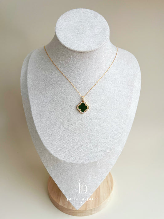 Si Ye Na Fu 四叶纳福 (Gold 金) | Burmese Jade Necklace
