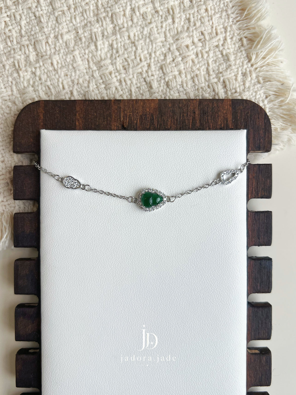 Jade Dewfall Hulu Bracelet