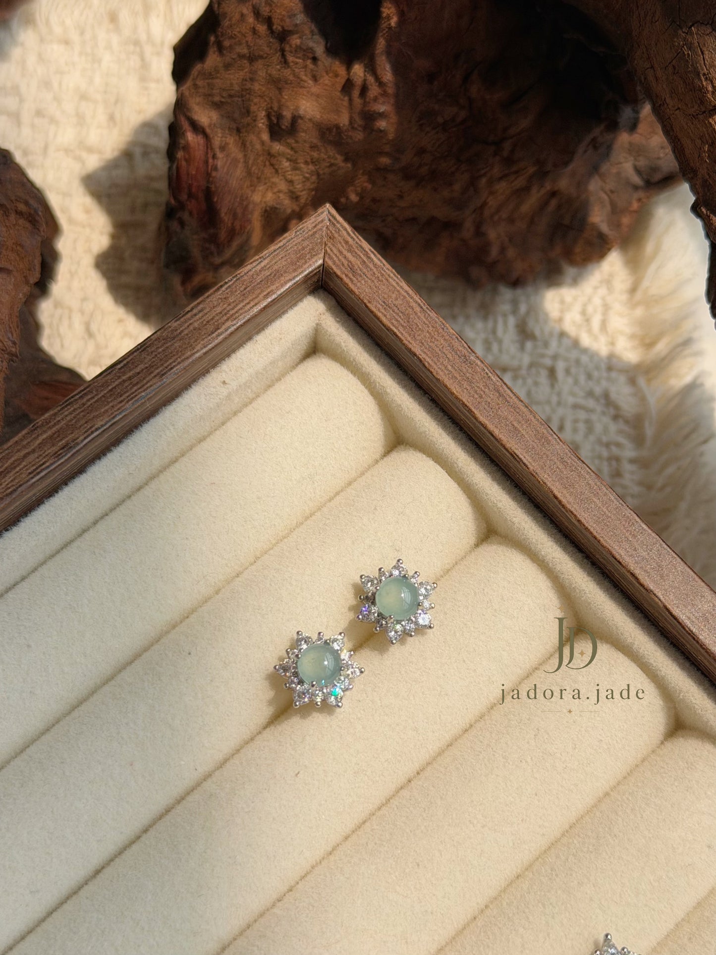 Blue Jade Starbloom Earring | 蓝翡翠星花耳环