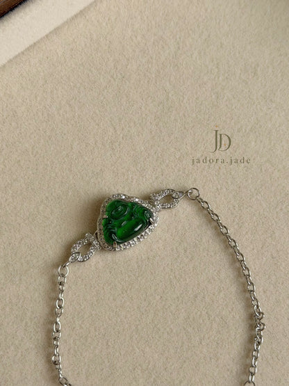 Vivid Green Laughing Buddha Jade Bracelet | 鲜翠绿翡翠笑佛手链