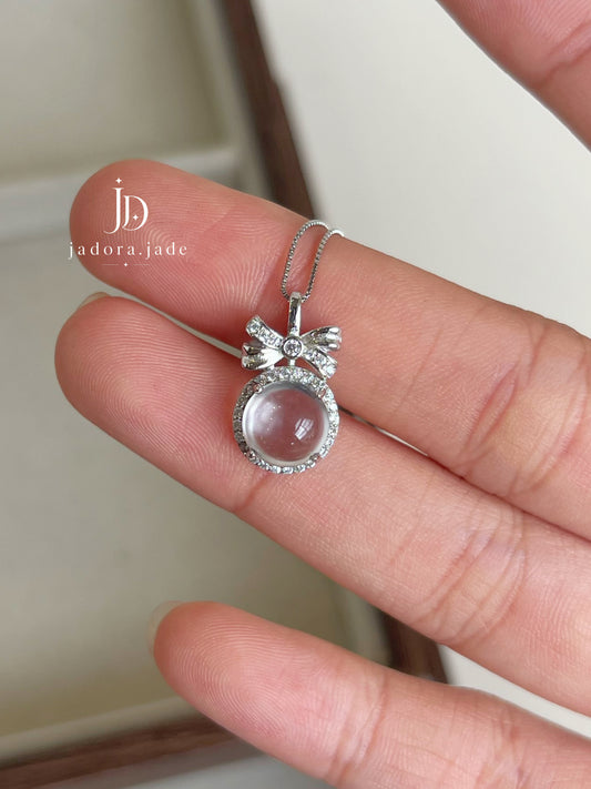 Clear Bow Cabochon Jade Pendant | 冰透蝴蝶结翡翠蛋面吊坠