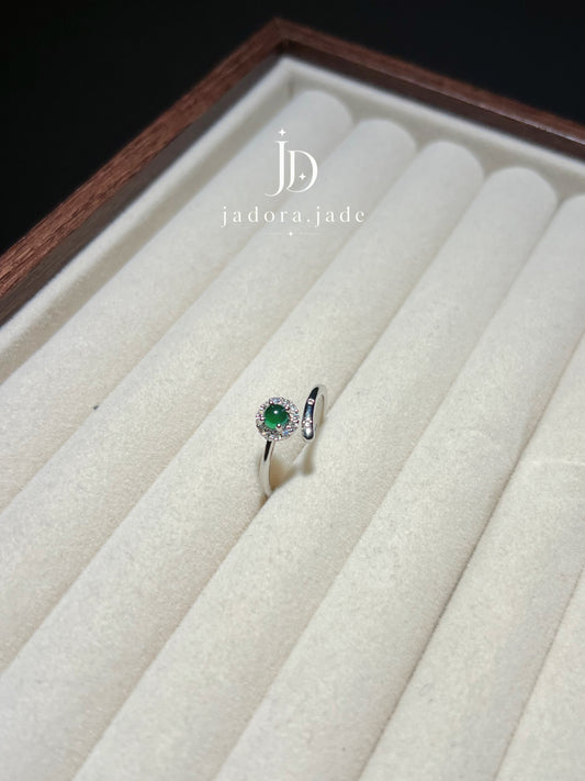 Green Marquise Jade Ring (NO CERT) | 翠绿马眼翡翠戒指（无证书）