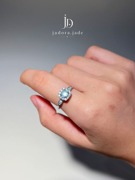 Ethereal Square Cabochon Ring | 空灵方形翡翠蛋面戒指