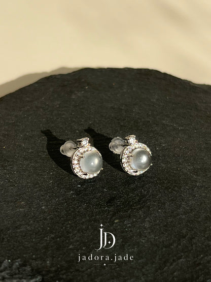 Glassy Cabochon Earring | 玻璃光翡翠蛋面耳环