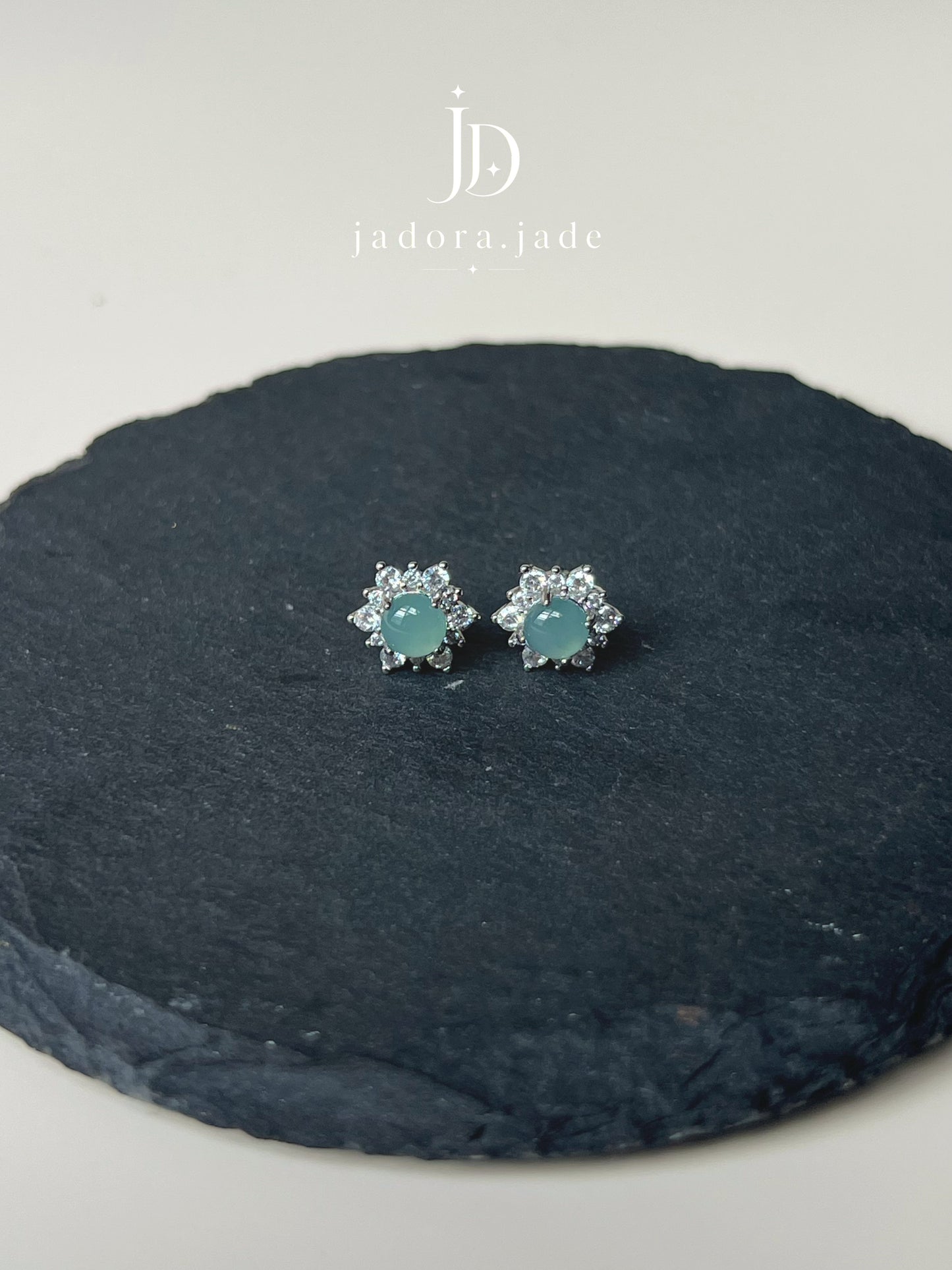 Blue Jade Starbloom Earring | 蓝翡翠星花耳环