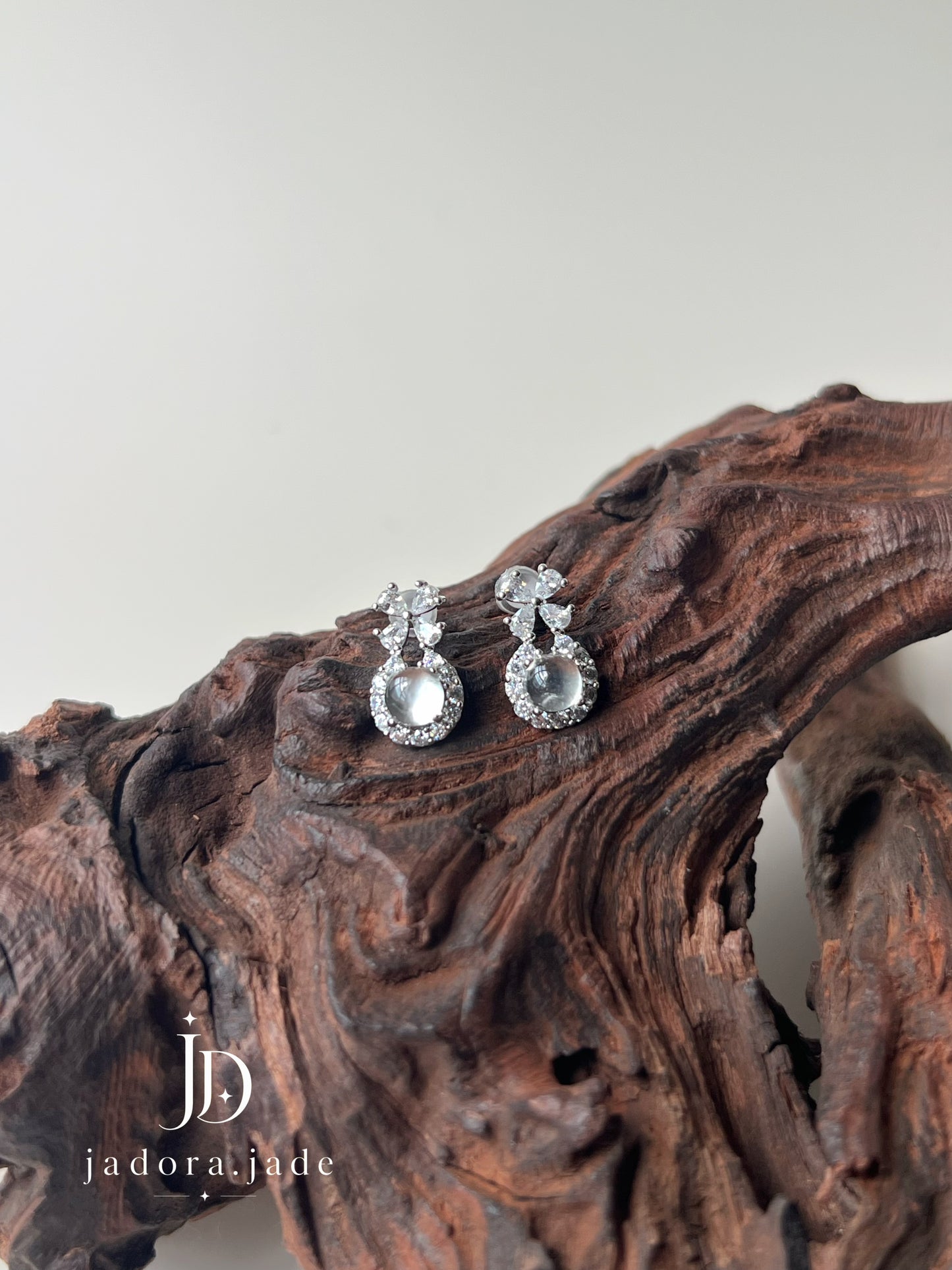 Princess Water Jade (Clear) Earring | 公主水润翡翠（冰透）耳环