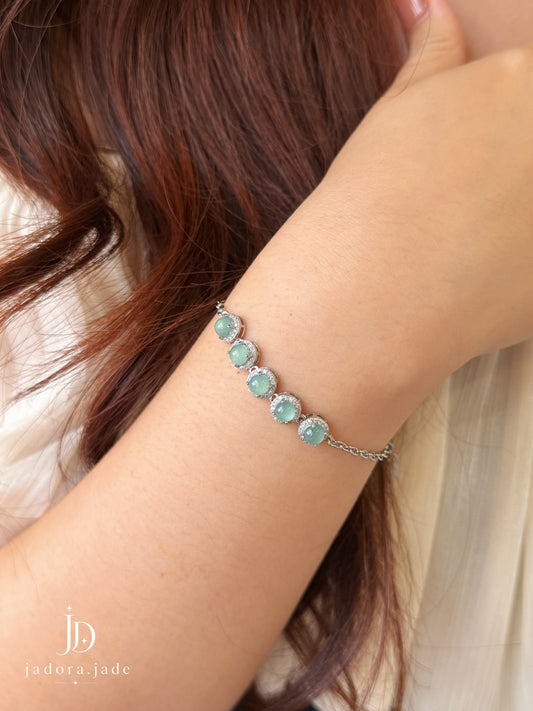 Timeless Sky Blue Cabochon Bracelet | 永恒天蓝翡翠蛋面手链
