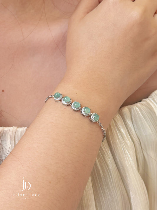 Timeless Sky Blue Cabochon Bracelet | 永恒天蓝翡翠蛋面手链