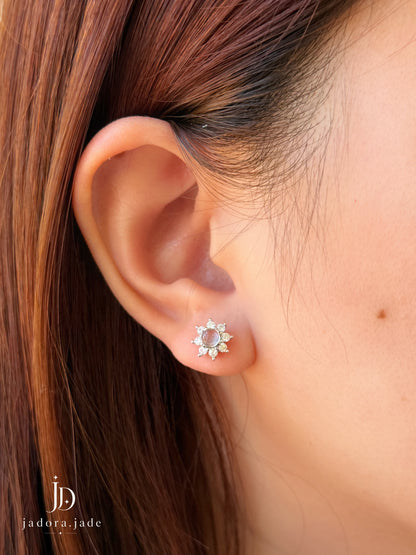 Morning Blossom Jade Earring | 晨花翡翠耳环