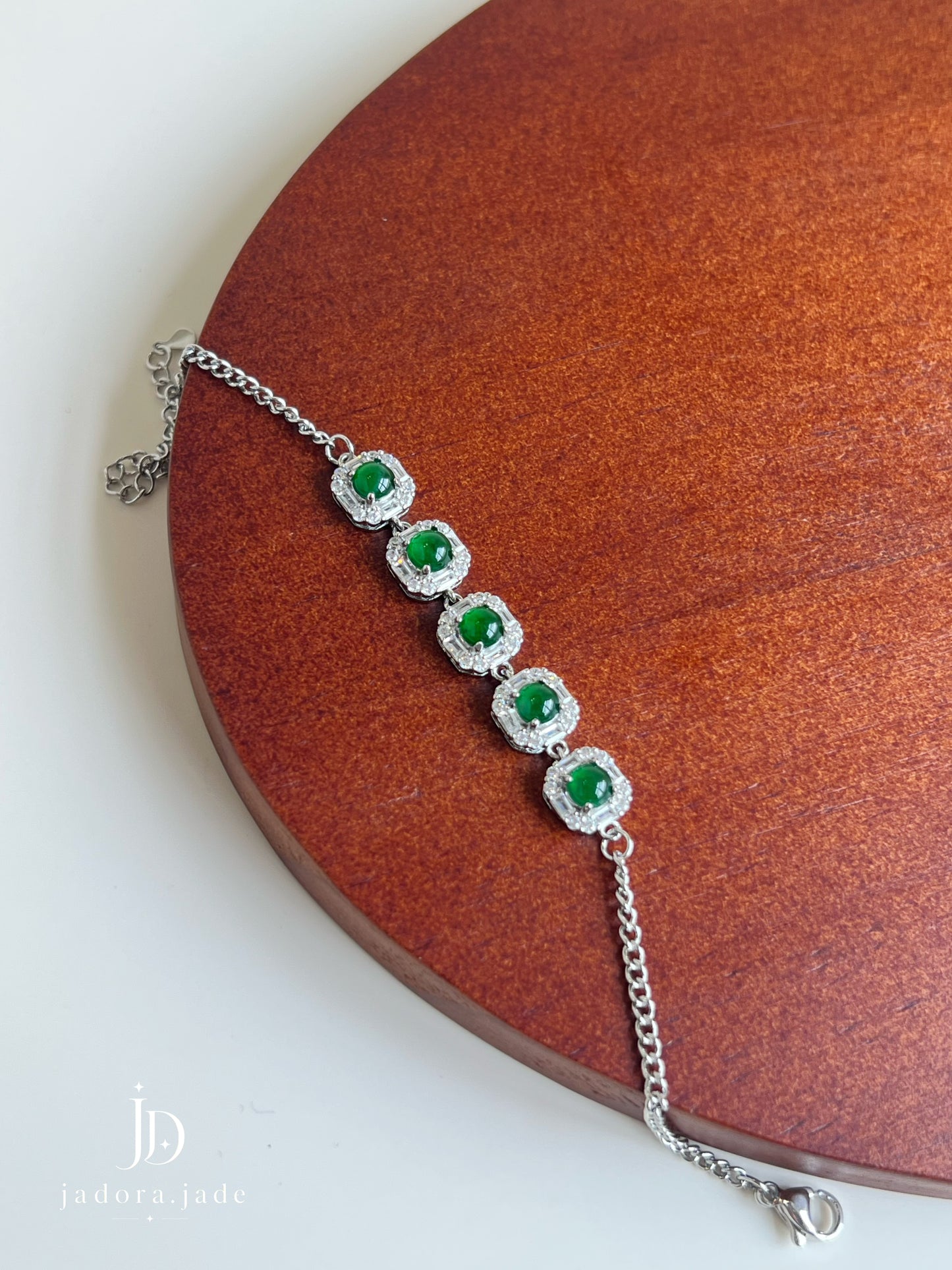 Forest Essence Jade Bracelet | 森之韵翡翠手链
