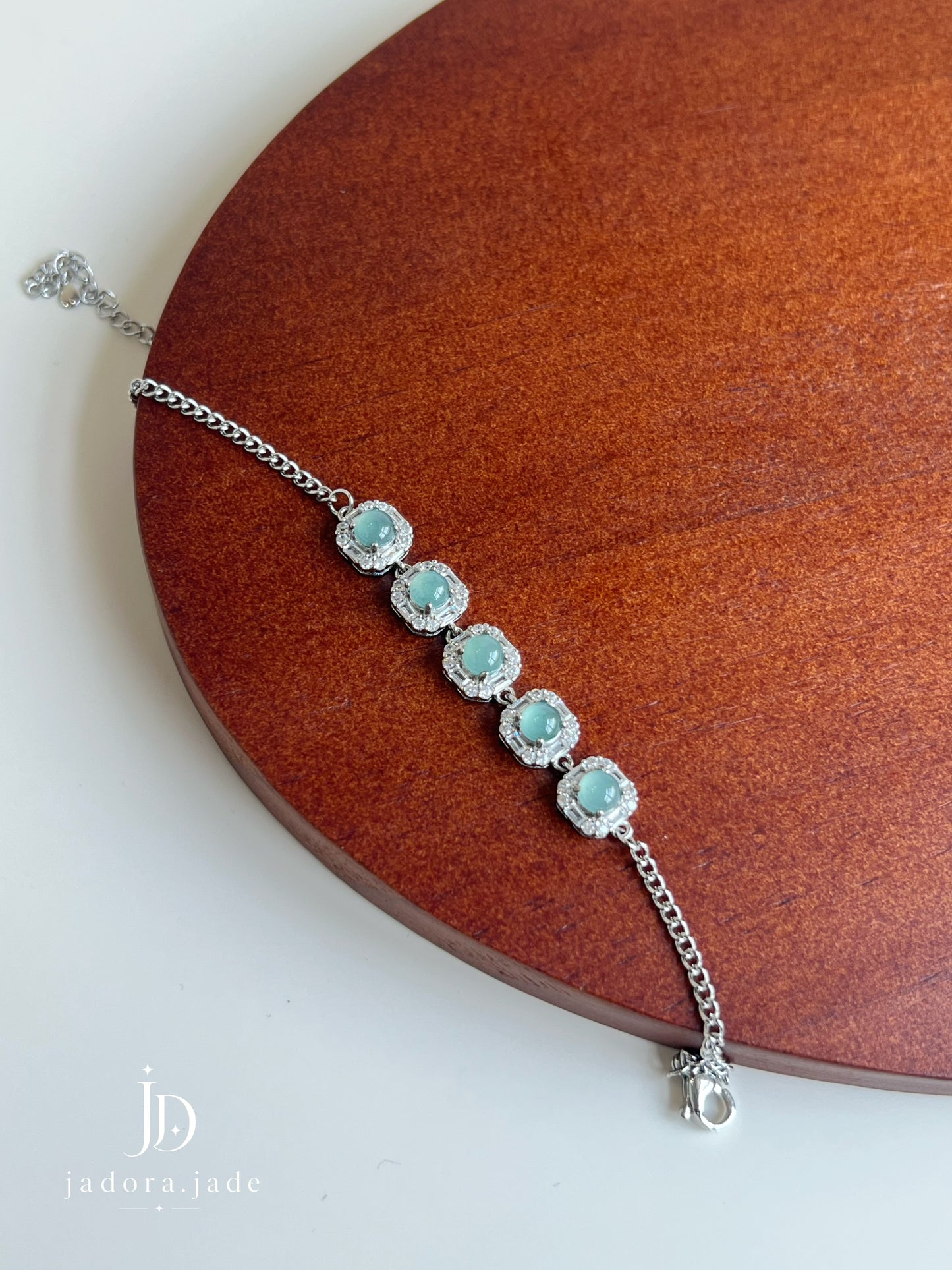Ocean Essence Jade Bracelet | 海之韵翡翠手链