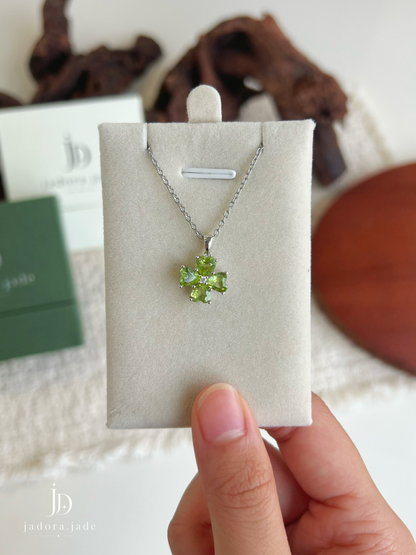 Peridot Clover