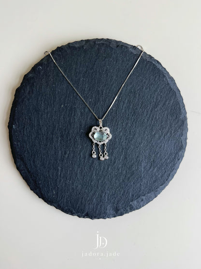 Aquamarine Silver Pendant