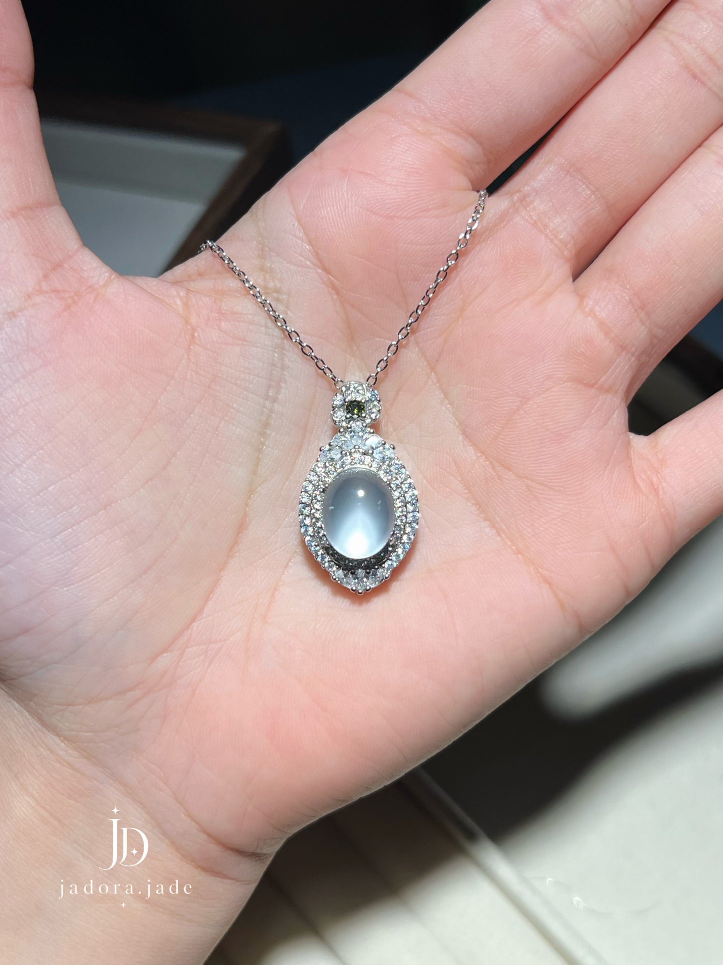Celetial Drop Jade Pendant | 星穹垂坠翡翠吊坠
