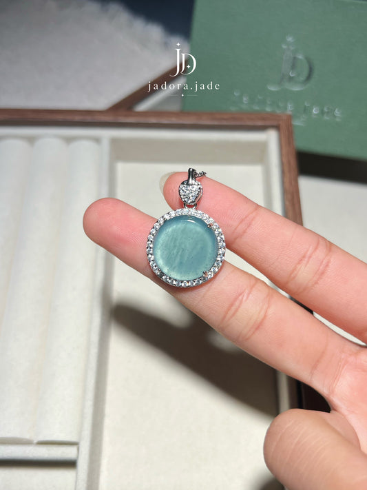 Halo Blue Jade Pendant | 光环蓝翡翠吊坠